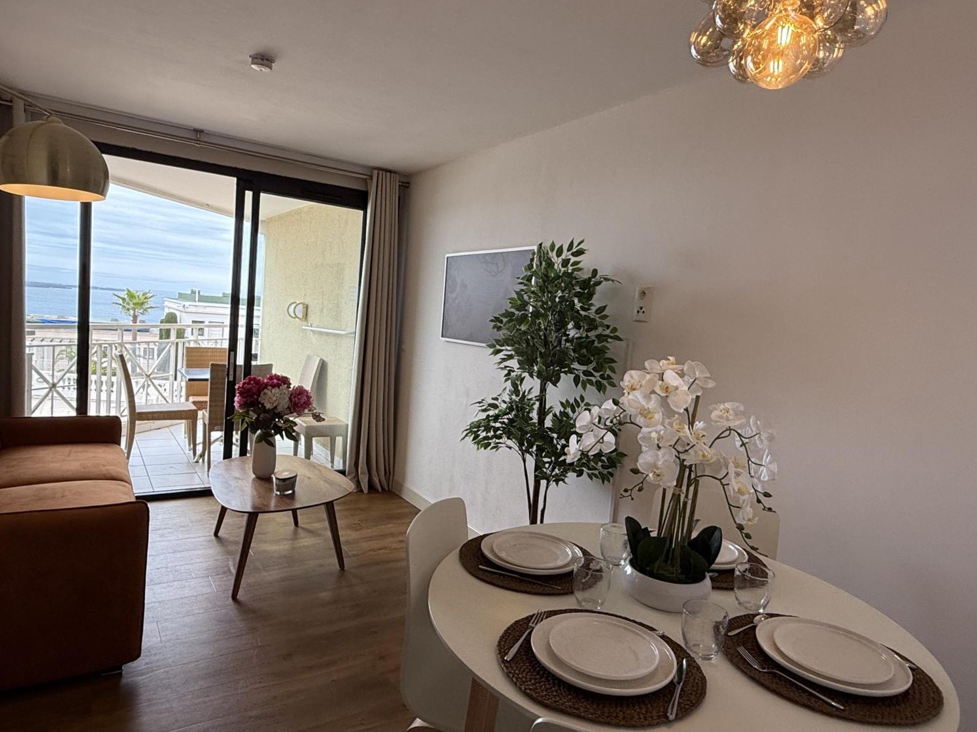Un Studio De Charme Vue Mer & Piscine D'Exception Cannes Exterior foto